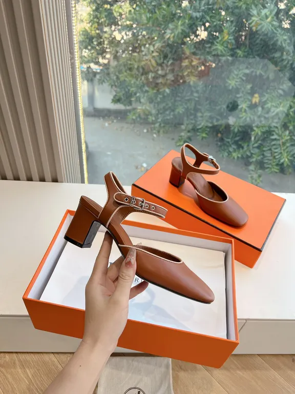 Hermes Shoe 